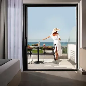 Sky Luxury Aparthotel