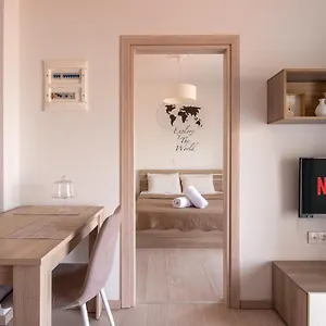 Minimalist W/ View 3*, Salonicco Grecia