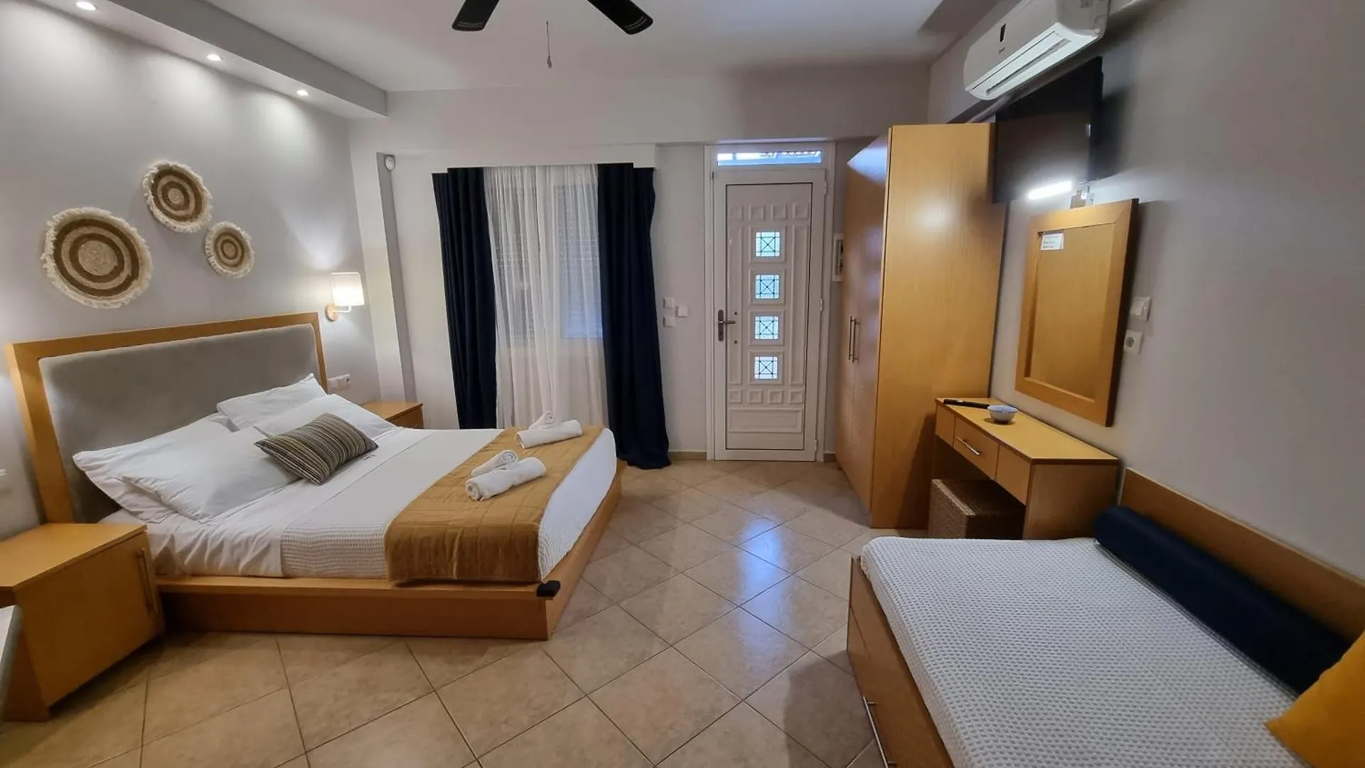 Oda ve Kahvaltı Greenhill Holiday Suites Sarti