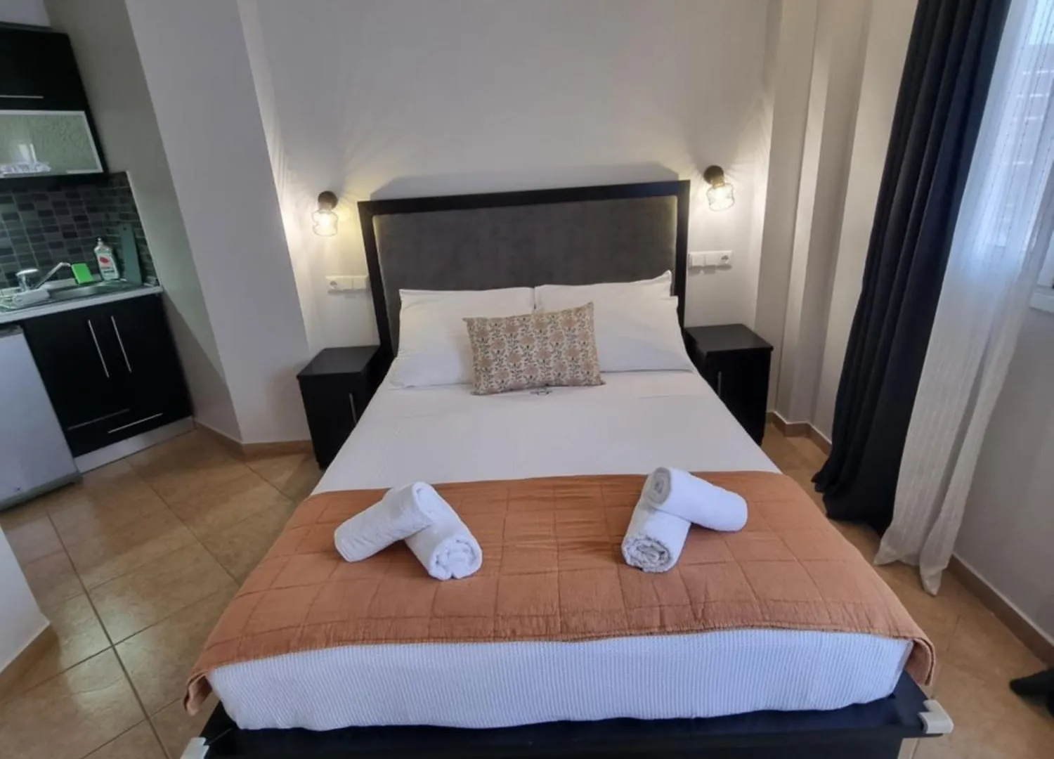 Greenhill Holiday Suites Sarti 4*,