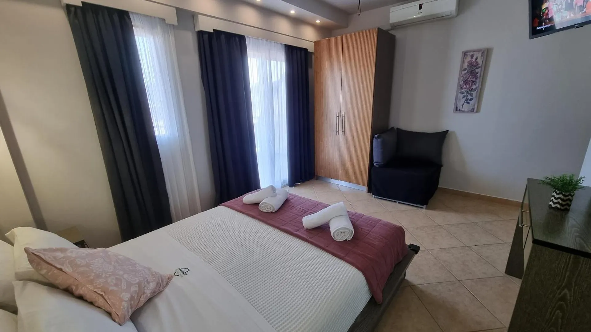 Greenhill Holiday Suites Sarti