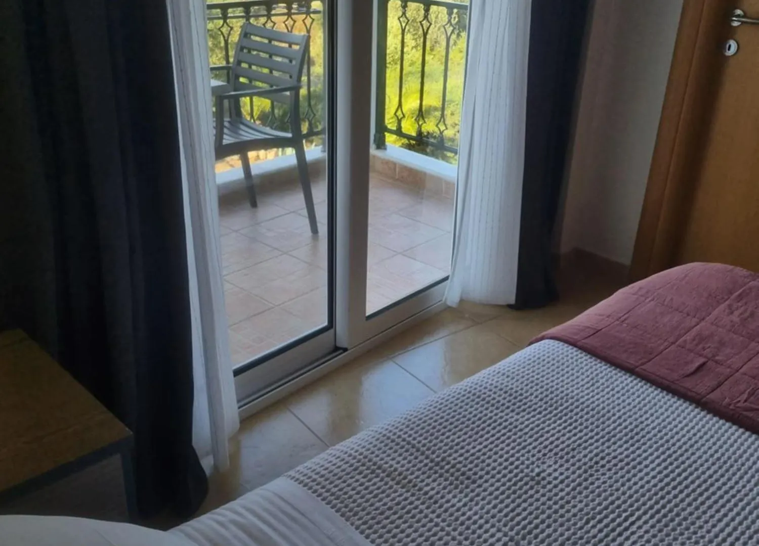 Greenhill Holiday Suites Sarti Oda ve Kahvaltı