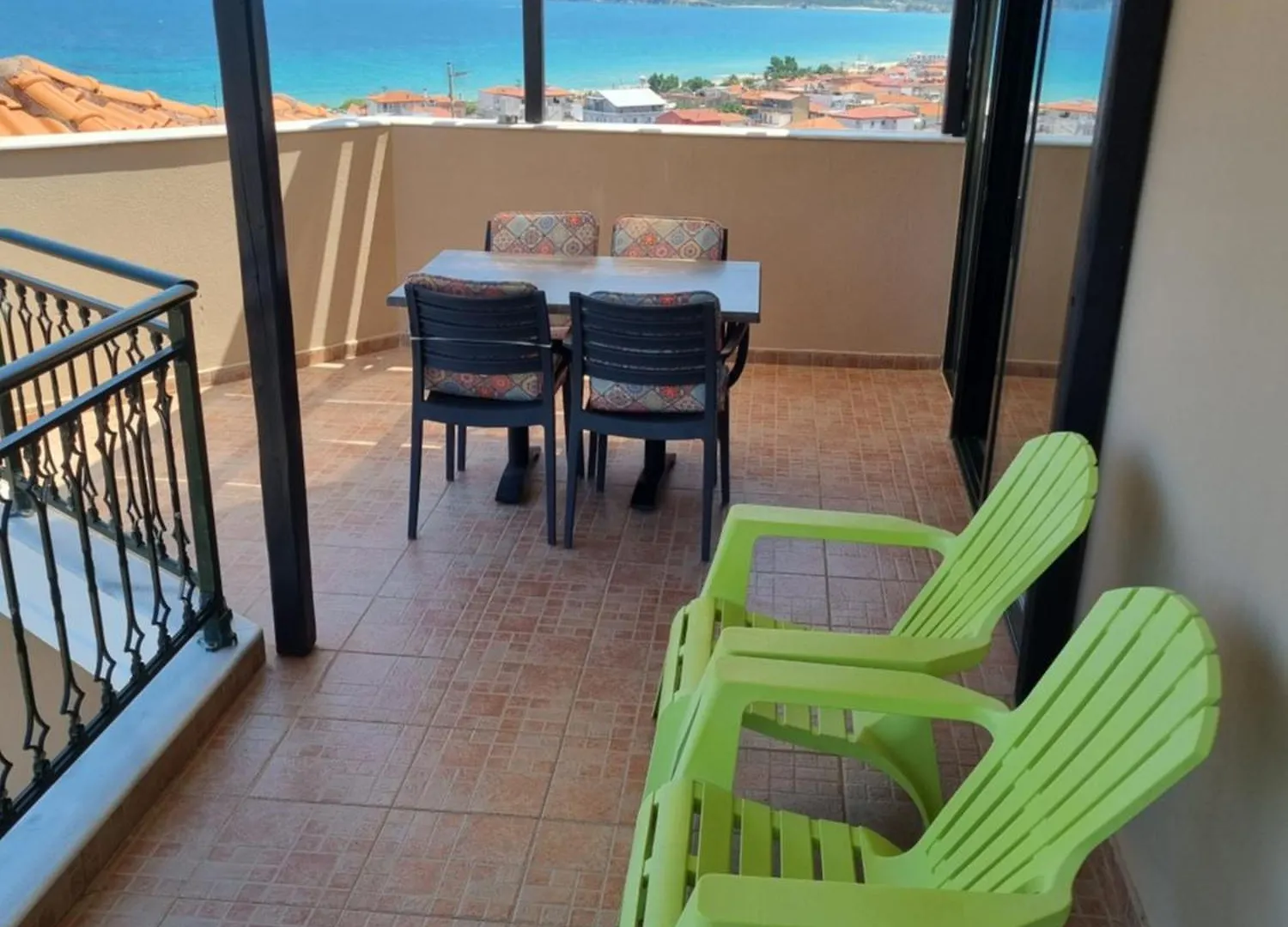 Greenhill Holiday Suites Sarti Oda ve Kahvaltı