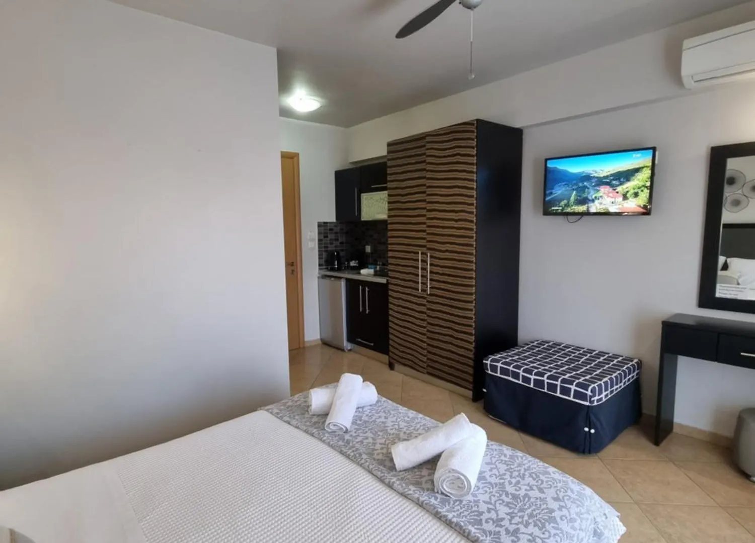 Oda ve Kahvaltı Greenhill Holiday Suites Sarti